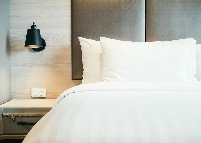 Fab Hotel Seven Inns Near New Delhi Airport